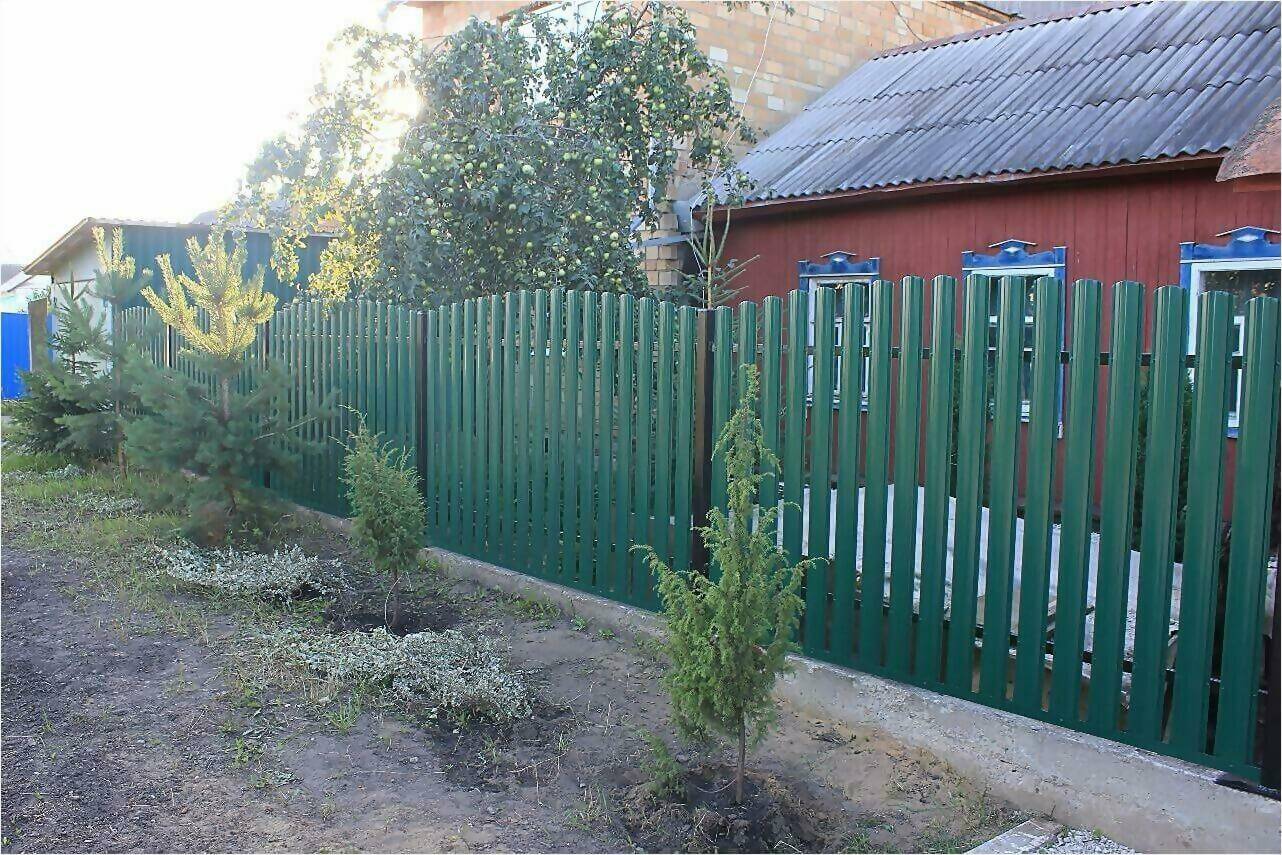 Забор из штакетника 60м фото3 в Сланцах