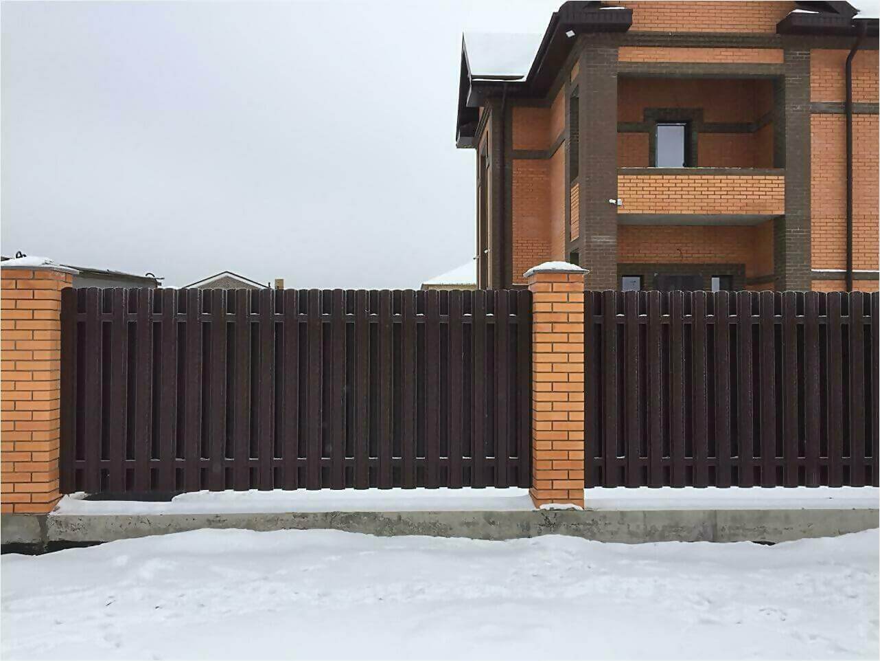 Забор из штакетника 95м фото6 в Сланцах