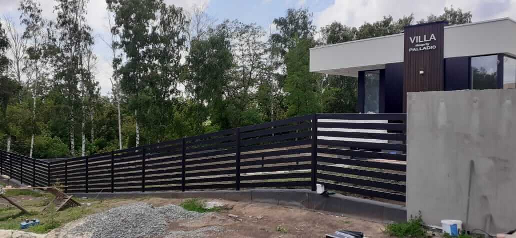Забор-ранчо из металлопланкена 48м RAL9005 Черный МАТТЕ фото 2 в Сланцах