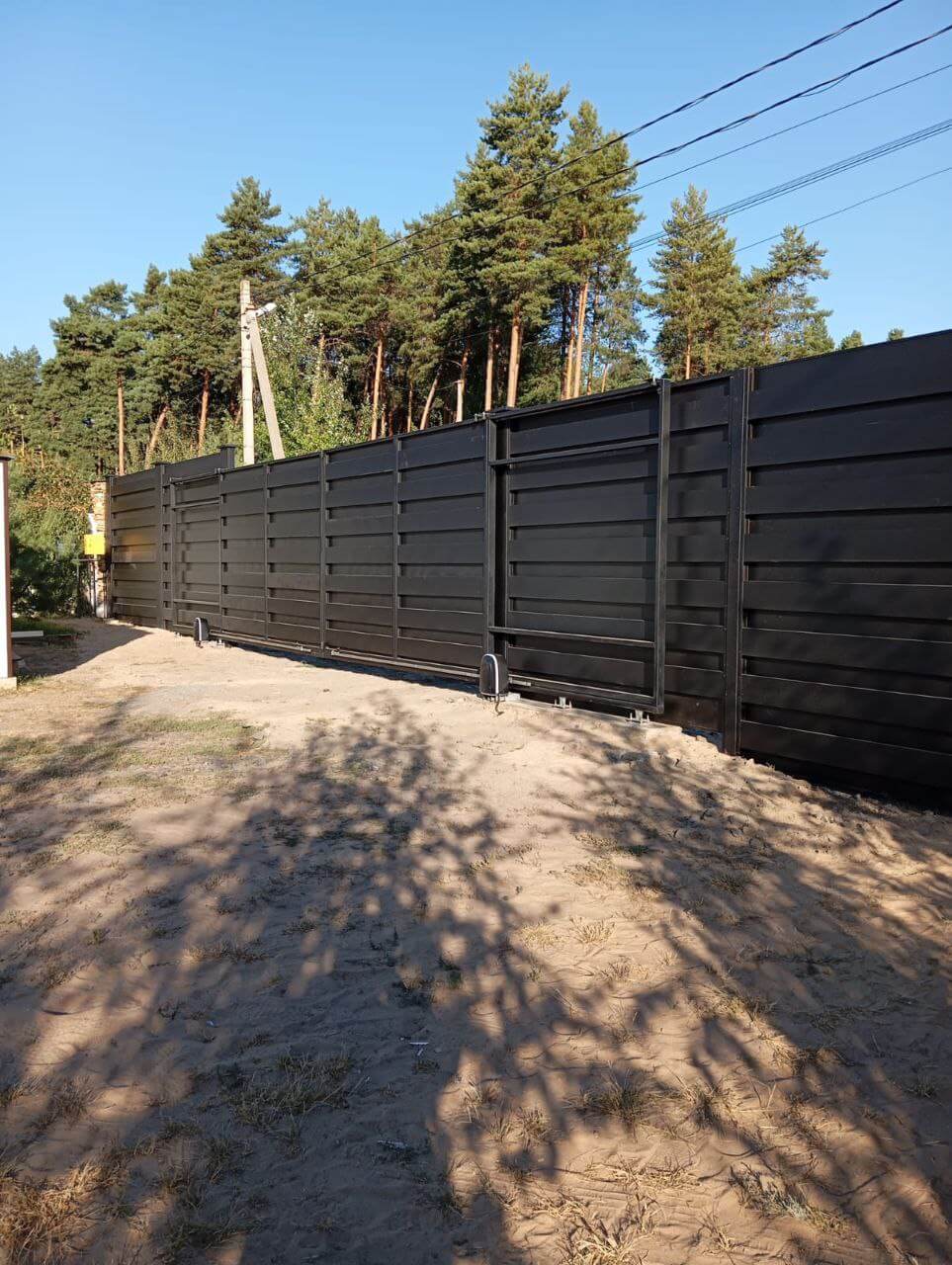 Забор-ранчо из металлопланкена 37м RAL9005 Черный МАТТЕ фото 2 в Сланцах