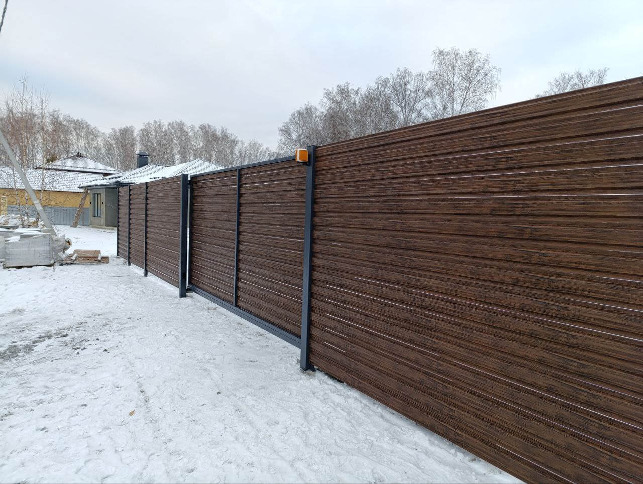 Забор-ранчо из евроштакетника 58м Темный Каштан 3D Принтек фото 1 в Сланцах