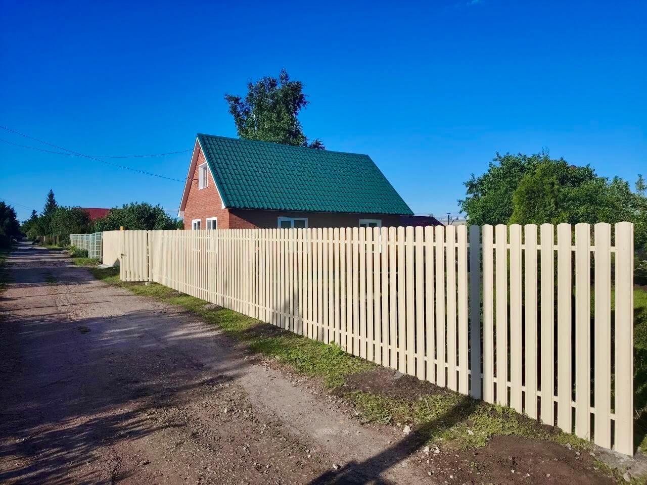 Забор из евроштакетника 16м RAL1015/1015 Слоновая Кость двусторонний в Сланцах