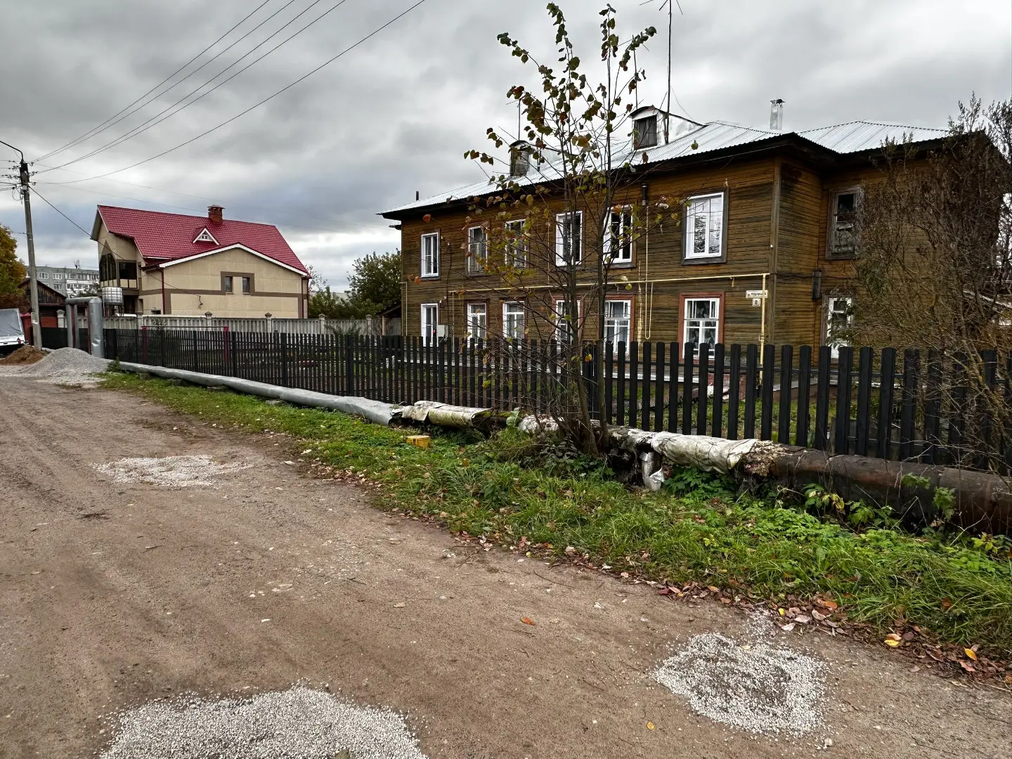 Забор из евроштакетника 63м Черное Дерево 3D Принтек фото 2 в Сланцах